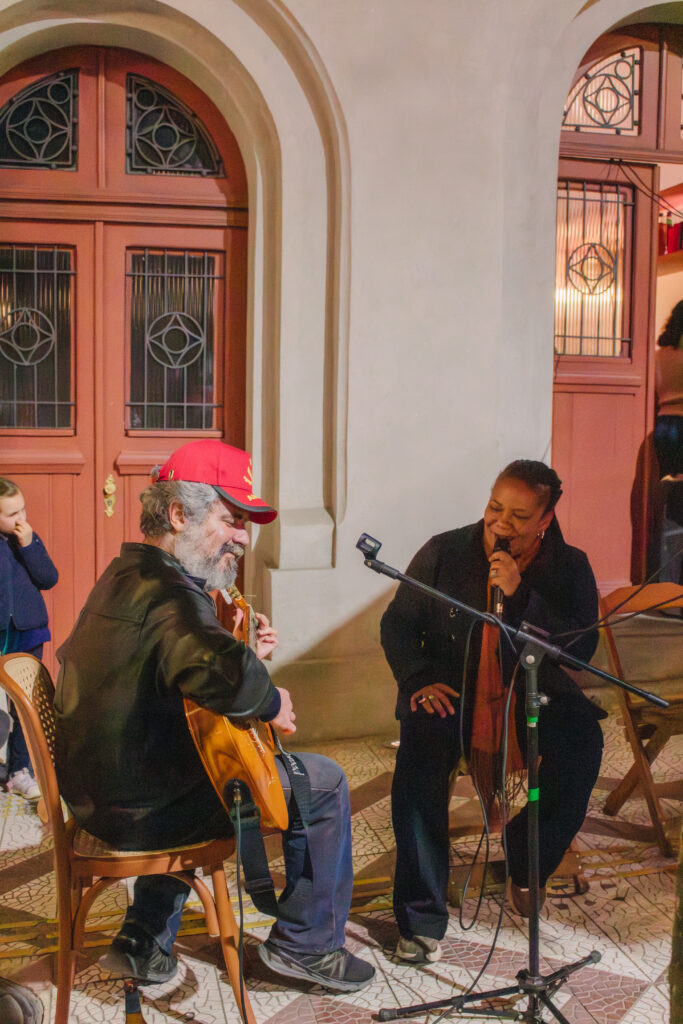 Compasso - Loja 23